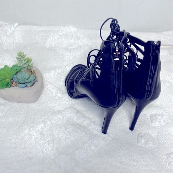Kenneth Cole Black Caged Stiletto Heels Size 9.5 - Picture 10 of 12